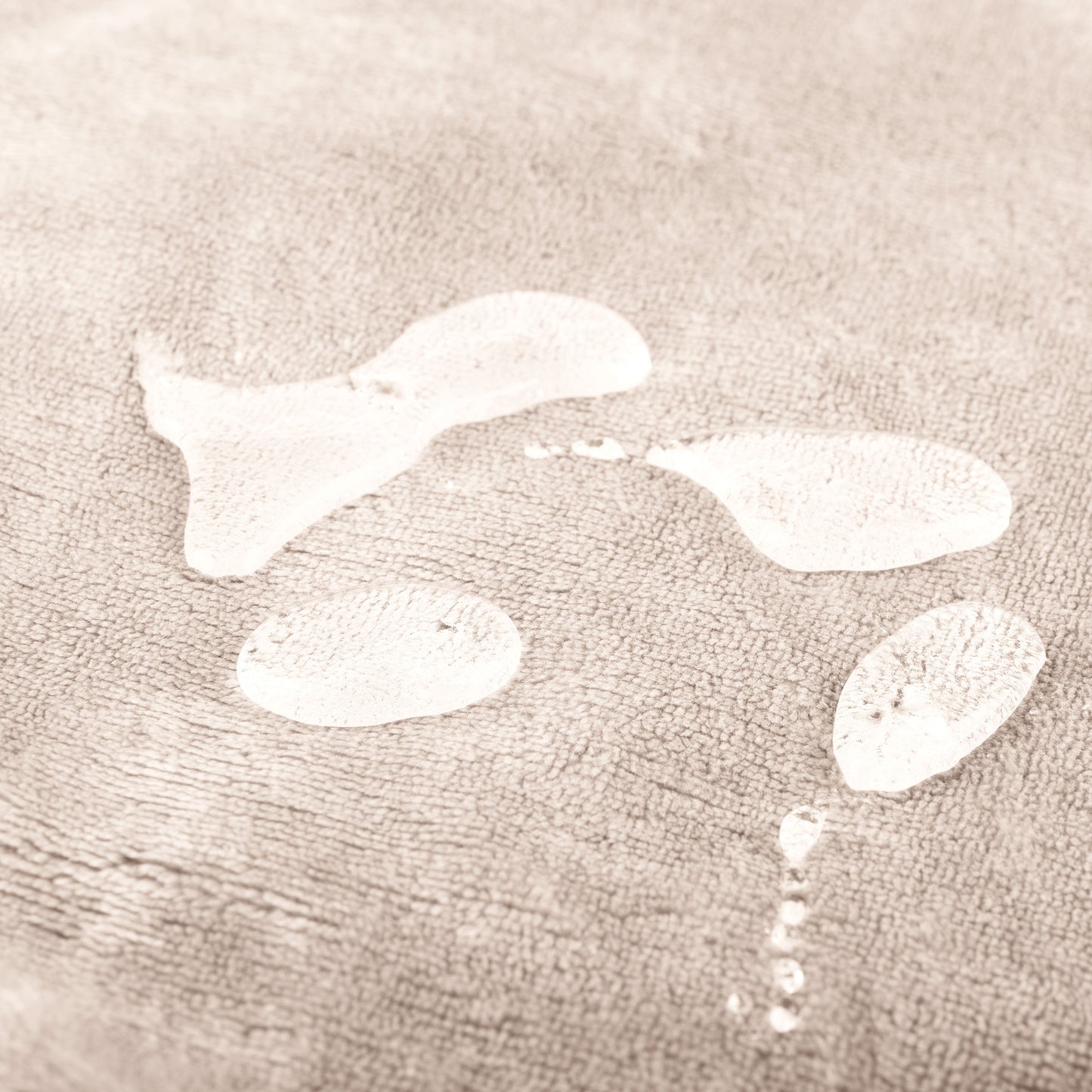 PETMAKER 50x60-Inch Waterproof Dog Blanket, Cream