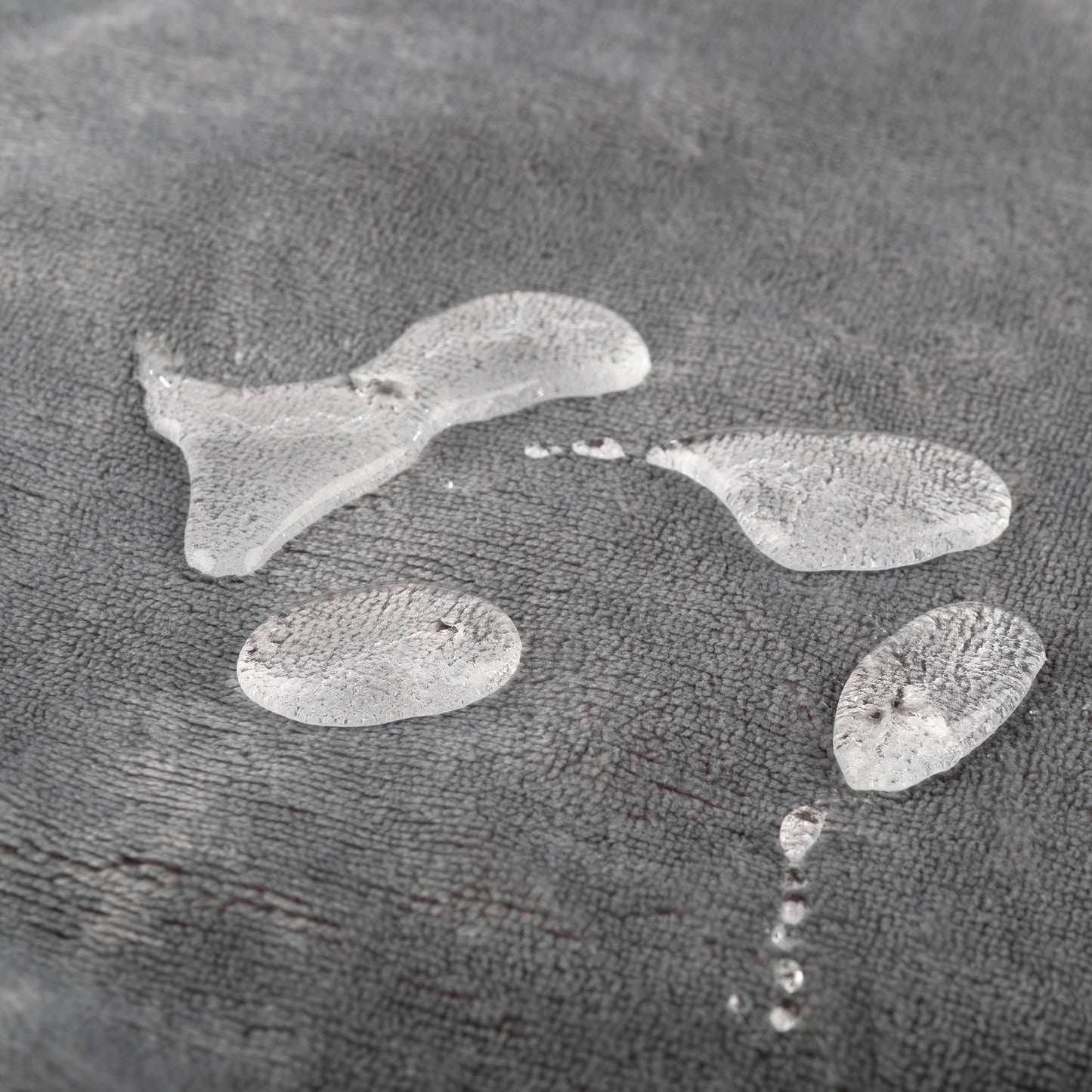 PETMAKER 50x60-Inch Waterproof Dog Blanket, Gray