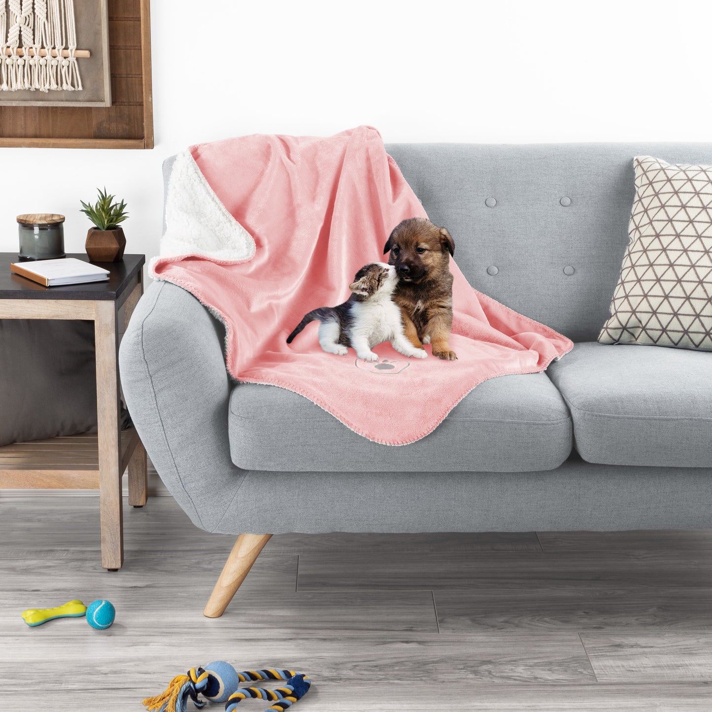 PETMAKER 30x40-Inch Waterproof Dog Blanket, Pink
